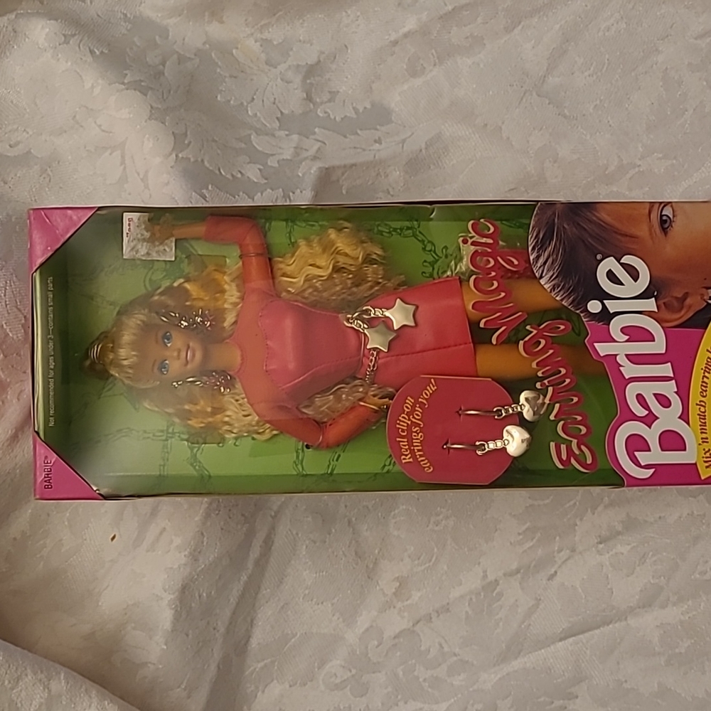 Earring Magic Barbie